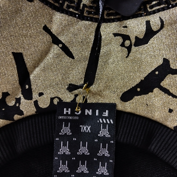 Tracksuit - Picture 3 of 7